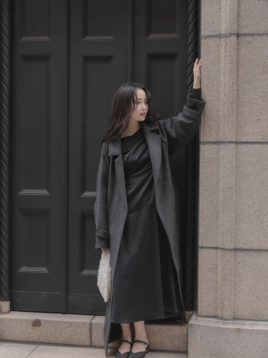 【Essential】ハートネックロングスリーブサテンワンピース