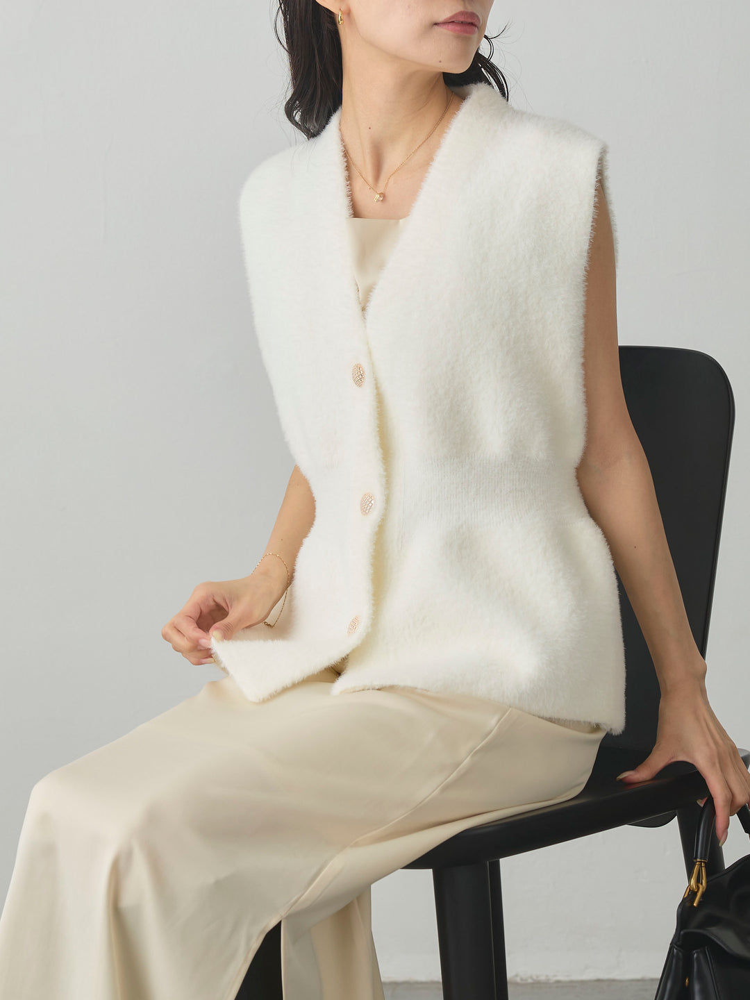 [予約]シャギーニットペプラムベスト