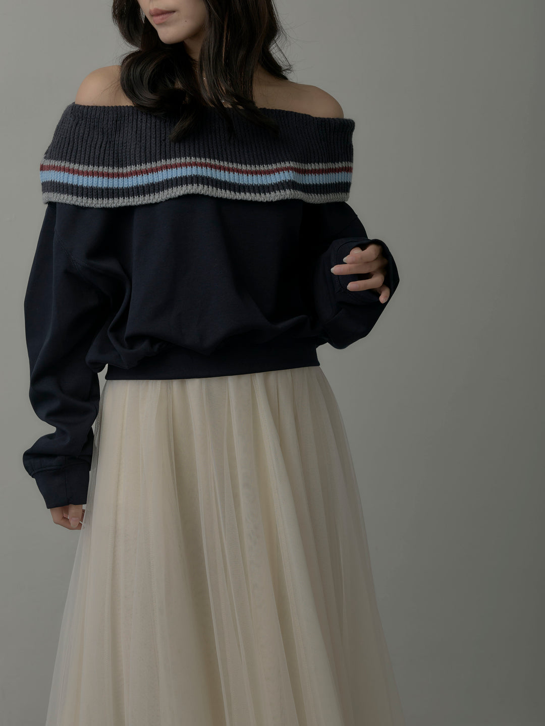 【SET】配色ボーダースウェットオフショルトップス+ボリュームチュールスカート(2set)