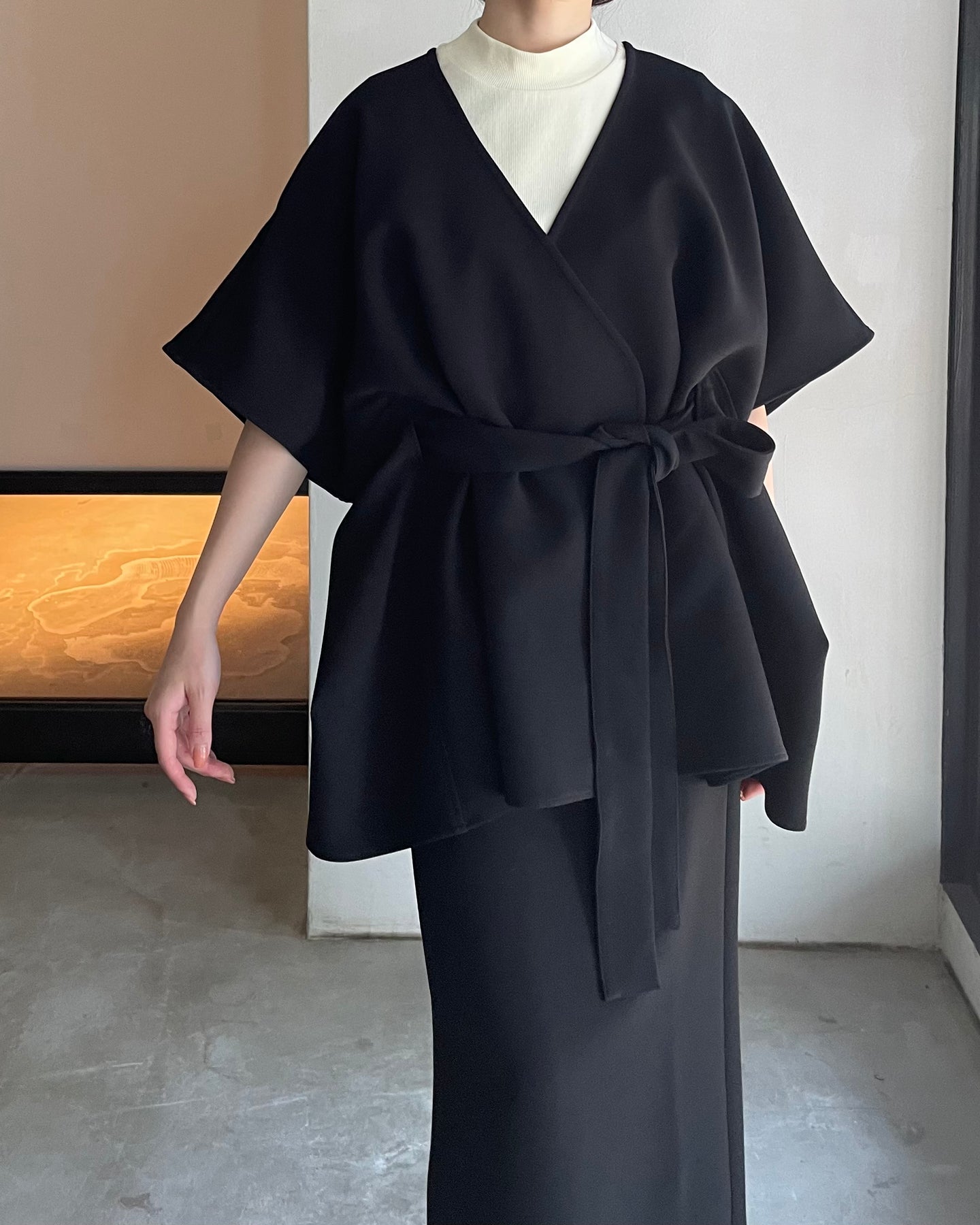 nairo ウエストマークショートガウンジャケット　ペンシルロングスカート
